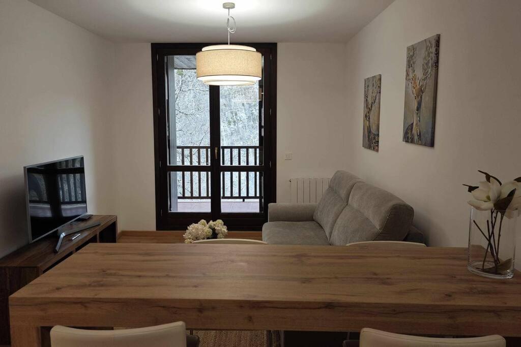 Mimosa 4 Con Terraza - Tucasaenlospirineos 에스칼리아 외부 사진